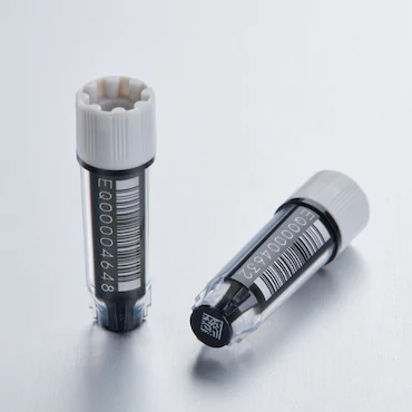 艾本德Eppendorf CryoStorage Vial, 0.5 mL, 不含 DNase、RNase、人類(lèi) DNA 和內(nèi)毒素；外螺紋，預(yù)先加蓋灰色管蓋，帶 2D SafeCode (DataMa